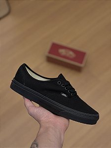 VANS AUTHENTIC (black/black)