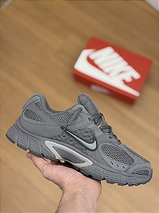 NIKE V5 RNR (cinza)