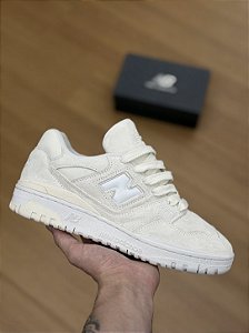 NEW BALANCE 550 (creme camurça)