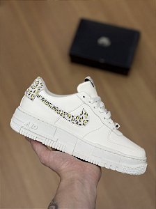 NIKE AIR FORCE 1 PIXEL SE “Sail Leopard”