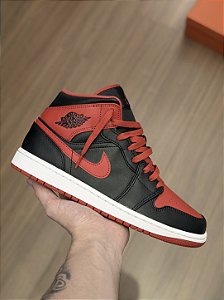 AIR JORDAN 1 MID “Bred”