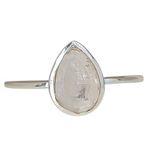 Anel Pedra da Lua Gota Slim de Prata 925