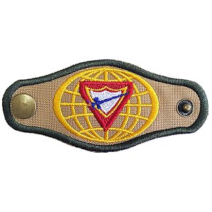 PRENDEDOR CÁQUI - COM BOTÕES (OFICIAL DE UNIFORME DE GALA)