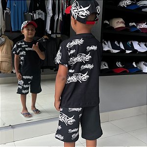 CONJUNTO INFANTIL (BERMUDA E CAMISETA)