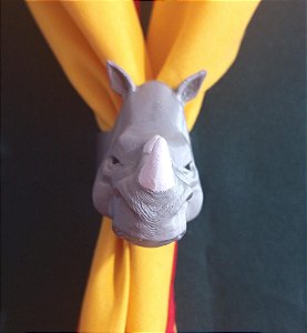 PRENDEDOR 3D RINOCERONTE