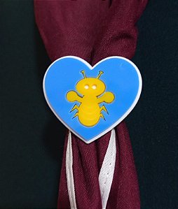 PRENDEDOR ACRÍLICO CORAÇÃO ABELHINHAS