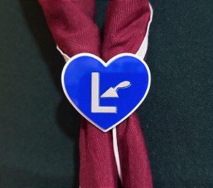 PRENDEDOR ACRÍLICO CORAÇÃO EDIFICADORES