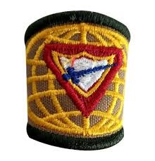 PRENDEDOR BORDADO DBV CAQUI