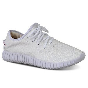 adaption yzy boost