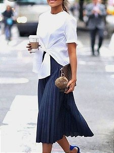 saia plissada midi azul claro