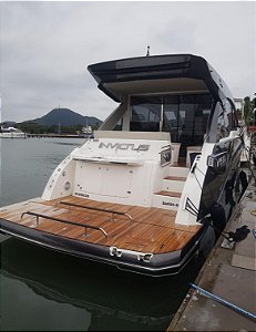 NX 50 Invictus HT - 2x Volvo Penta IPS 650HP com Joystick (2023)