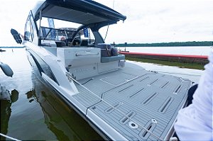 Lancha: TRITON FLYER 38 HT - 2X Mercruiser 6.2 350 HP AXIUS " JOYSTICK (2023)