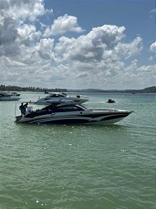 Lancha: Azov 380 - 02 x Volvo Penta D4 270HP (2025)