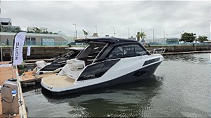 Lancha: NX 350 Máximus - 2x Mercruiser 4.5L 250HP DTS  B3 (2025)