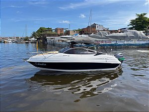 Lancha: Focker 215 - Yamaha 150HP 4T (2015)