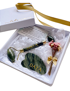 GIFT BOX JADE - ROLLER E GUASHA  (PERSONALIZAÇÃO - MÍNIMO 10 UNIDADES)