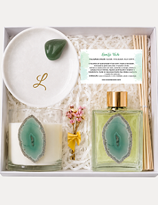 GIFT BOX VERDE HARMONIA | PORTA-JOIAS | VELA AROMA CHÁ BRANCO | AROMATIZADOR | PERSONALIZADO