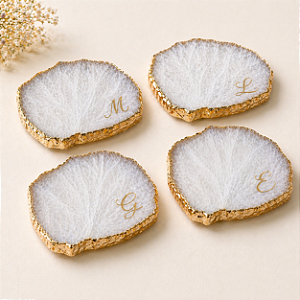 CONJUNTO 04 PORTA COPOS EM QUARTZO NA CAIXA PERSONALIZADA