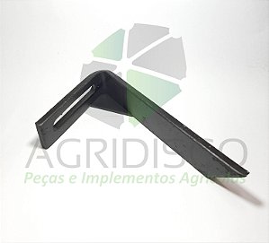 0501062930 TATU LIMPADOR NIVELADORA TRASEIRO GN (TATU)