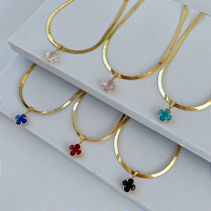 Colar Folheado Ouro 18k Fita Laminada Trevo