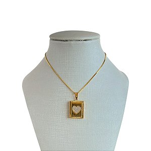 Colar Folheado Ouro 18k Placa Coração Cravejado