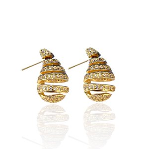 Brinco Folheado Ouro 18k e Prata 925 Gota Vírgula Vazada Cravejada