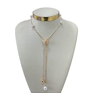 Colar Folheado Ouro 18k e Prata 925 Gravatinha Borboleta Cravejada Pérola