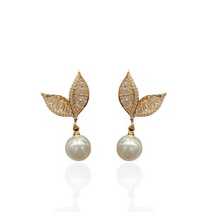 Brinco Folheado Ouro 18k e Prata 925 Calda da Sereia Cravejada Pérola