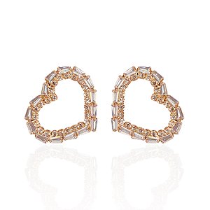 Brinco Folheado Ouro 18k e Prata 925 Coração Vazada Cravejada