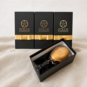 Kit Individual com Taça de Vinho de Vidro Personalizada | Caixa
