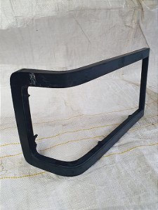 Moldura Do Farol Lado Direito Chevrolet D20 1985 A 1992 G02