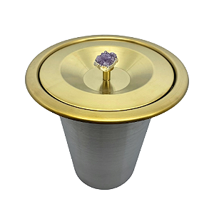 Lixeira Carolina Crystal Redonda Dourada em Aço Inox para Embutir com Tampa Pino e Cristal