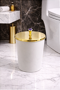 Lixeira Melissa Crystal Redonda Branca e Dourada em Plástico e Aço Inox com Tampa Pino e Cristal 3L