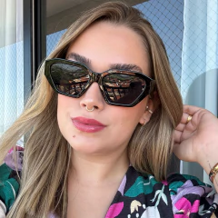 Óculos de Sol Retangular Blogueira Eliana - Preto - Acetato
