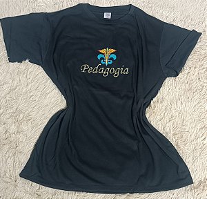 Camisa unissex tradicional (Pedagogia)