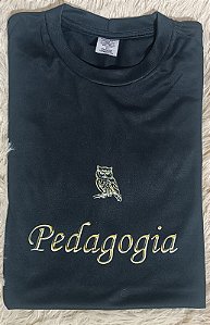 Camisa unissex tradicional (Pedagogia)