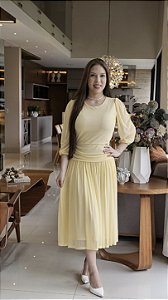 [em construção} Vestido Midi em Tule com Manga 3/4 Elegante ( complementar este título )