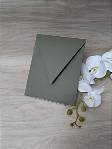 Envelope Vertical de Bico Verde Oliva