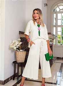 Conjunto cal a pantacourt com blusa em malha viscolycra Jasmim