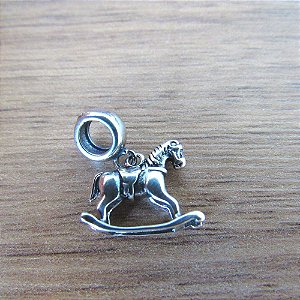 Berloque De Prata Cavalinho De Balanço – Joia em Prata 925 de Qualidade