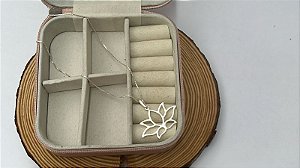 Colar Flor Lotus 45 cm em Prata 925