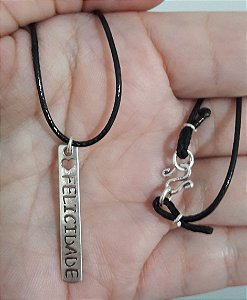 CHOKER DE PRATA E COURINHO FELICIDADE 40CM