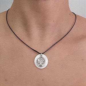 CHOKER DE PRATA E COURINHO MADREPÉROLA E ÁRVORE DA VIDA 40CM