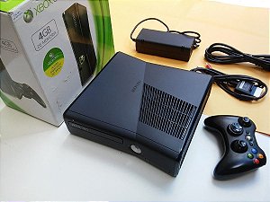 Xbox 360 Desbloqueado + 2 Controles + Kinect + 26 Jogos - Escorrega o Preço