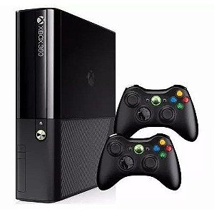 Vendo Xbox 360 Bloqueado com tudo original Vem com 2 controles originais +  1 cabo Acompanha