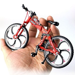 Mini Modelo de Bicicleta Dobrável