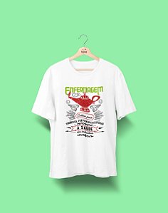 Camiseta Universitária - Enfermagem - PPR - Basic