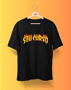 Camisa Universitária - Seu Curso (Personalizável) - Flames