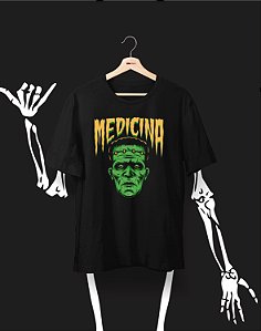 Camisa Universitária - Medicina - Halloween - Basic
