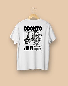 Camisa Universitária - Odontologia - Coleção Encarte - Basic